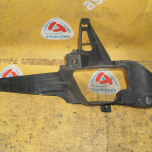 Заглушка в бампер Toyota Wish ZNE10 L т. 12-495 (114-78640)
