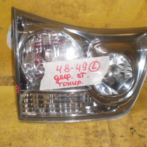 Вставка между стопов TOYOTA Harrier GSU35 48-49 L тониров.деф.стекла