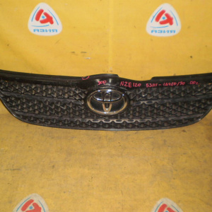 Решетка радиатора Toyota Corolla/Corolla Fielder NZE120 '2000-2002 Дефект крепления 53111-1A480