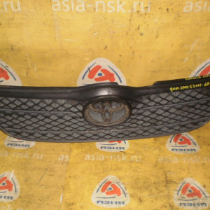 Решетка радиатора Toyota Corolla/Corolla Fielder NZE120 '2000-2002 Дефект крепления 53111-1A480