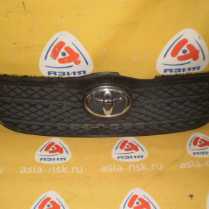 Решетка радиатора Toyota Corolla/Corolla Fielder NZE120 '2000-2002 Дефект крепления 53111-1A480