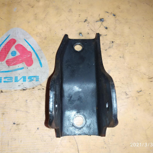Крепление подушки ДВС Mitsubishi 4G15/4G18 Lancer Cedia CS2A/CS3A 2WD CVT перед F