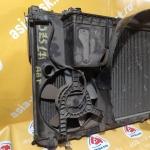 Радиатор охлаждения TOYOTA JZS171 Crown 1JZ-FSE деф. диффузора 16400-46760