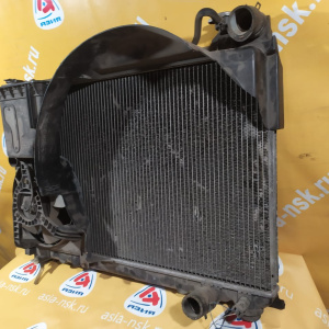 Радиатор охлаждения TOYOTA JZS171 Crown 1JZ-FSE деф. диффузора 16400-46760