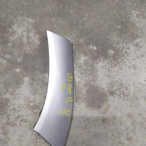 Накладка на крыло Daihatsu Terios J100G зад, лев 75874-87401(2)