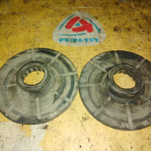 Проставка под пружину Chevrolet J300 Cruze R в комплект 2 шт. 90538496