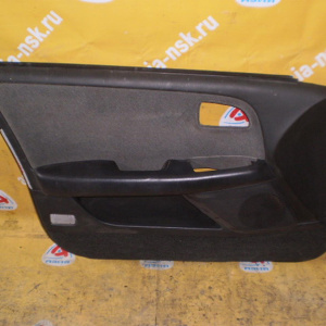 Обшивка двери Toyota Chaser GX90 перед, лев