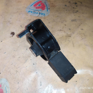 Подушка двигателя Toyota 3ZR Noah/Voxy ZRR70/75 перед F