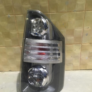 Стоп Toyota 28-199 R Voxy ZZR70