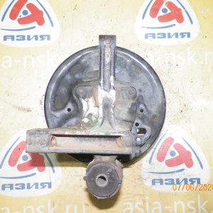 Ступица Toyota SV40/CV40/SV30/CV30 Camry/Vista зад, лев 2WD ABS.Барабаные тормоза. Голая без барабана и колодок. 42305-32060.47044-32010.47044-20130.42450-
