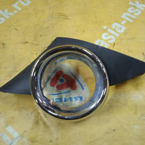 Заглушка в бампер Peugeot 207 L (обрамление туманки) 9680098780