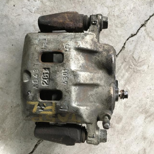 Суппорт Mazda TA5P Millenia перед, лев