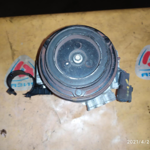 Компрессор кондиционера Mazda SH CX-5 KE 6 ручейков, диаметр шкива 115 мм. KD622078