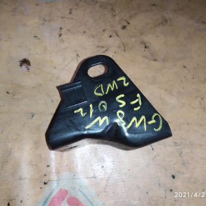 Крепление подушки ДВС Mazda FP/FS Capella GW8W/GF8P '1999- 2WD a/t перед. ( акпп 1 поддон ) F