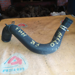 Патрубок  радиатора Toyota Estima AHR20 2AZ-FXE R F низ.