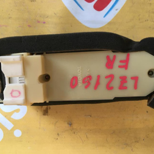 Пульт стеклоподъемника Toyota Aristo JZS160 перед, прав (без обрамления)