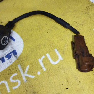 Датчик детонации Subaru EJ203/EJ204/EJ20Y/EJ20X/EJ20C/EJ253 Legacy BL5 разъём овальный коричневый на проводе 1 конт. KNE26 / 22060AA111