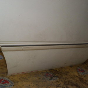 Дверь боковая TOYOTA Camry Gracia SXV20 '1996-1999 зад, прав Sedan (цена за голое железо) 67003-33060