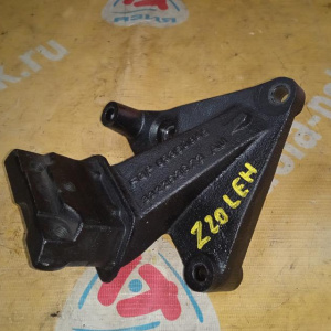 Кронштейн опоры двигателя Opel LPI/Z20LEH Astra H A04 перед, лев 55350845