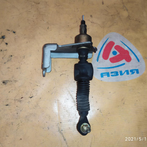 Кронштейн крепления троса Toyota 1NZ Platz NCP12 2WD a/t на акпп U340E