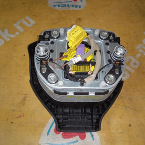 Подушка безопасности Volkswagen Tiguan 5N1 '2008-2011 водителя с зарядом 1 фишка, 3 спицы 5N0880201A1QB 5N0880201A