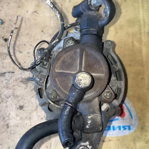 Генератор NISSAN TD25 SD25 SD23 12V вак. сзади 2310016A00