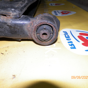 Балка TOYOTA SXM10/SXN10 Ipsum/Gaia/Nadia ABS DRAM голая R