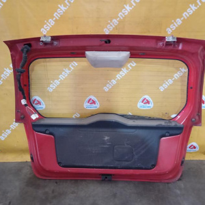 Дверь задняя Hyundai Getz TB/BJ '2002-2010 дворник (дефект #2, вмятины)