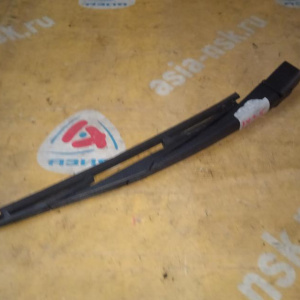 Держатель дворника Hyundai ix35 LM/TM R '2009- на дверь багажника 98811-1H000