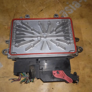 Блок управления двс Volvo S40 MS/MW B5254T3/B5254T 0261209009 8667577