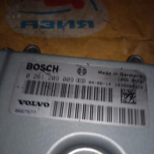 Блок управления двс Volvo S40 MS/MW B5254T3/B5254T 0261209009 8667577