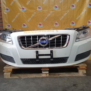 Ноускат Volvo V70 BW B5254T10 '2010 2.5L 6AT AC RHD HID-ксенон, омыватели (дефект левой фары)