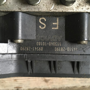 Блок ABS Toyota ZRR75 Voxy 4WD 44510-28190