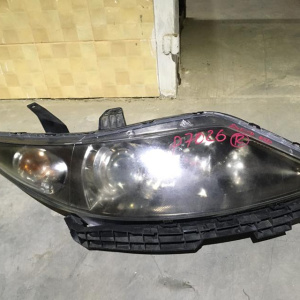Фара HONDA P7026 прав Elysion RR2 ксенон дефект крепления