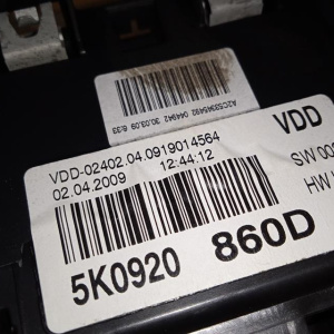 Панель приборов Volkswagen Golf 6 5K1 CAXA 240 km/h DSG-7 5K0920860D