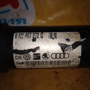 Привод Audi 8N3 TT AUQ/BVR перед, прав 1.8 T 2WD 6AT (дефект внутр. пыльника) '2003-2006 8N0407272Q