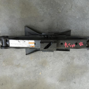 Домкрат Suzuki SX4/Swift YA11S/YB41S/ZC11S/ZC31S/ZC71S