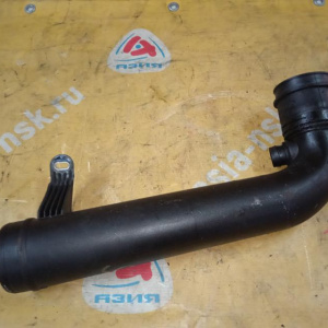 Патрубок воздушного фильтра Volkswagen CAWA Tiguan 5N1 с турбины на ДМРВ VAG 1K0129654AR