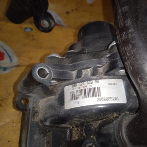 Помпа Volkswagen CAWA Tiguan 5N1 '2009 VAG 06H121026AB