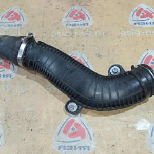 Патрубок интеркулера Volkswagen 1K0145840R Tiguan 5N1/5N2 CAWA/CCZC/CCZD R справа пластик на турбину