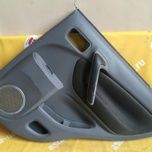 Обшивка двери Toyota RAV4 ACA20 зад, прав