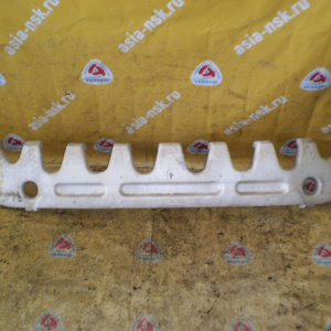 Жесткость бампера Toyota 52611-48050 Highlander/Kluger V MCU20 '2000-2007 F (пенопласт) Дефект