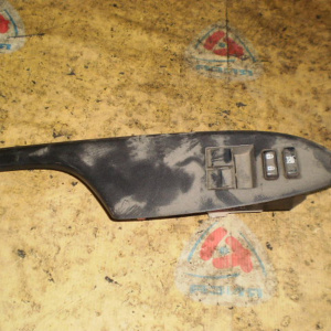 Пульт стеклоподъемника Toyota Corolla ZRE150 перед, прав RHD 2 кнопки 10 контактов 74231-12A30