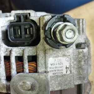 Генератор Nissan QR20/QR25 X-Trail T30/T31/J32 КЛИН МУФТЫ 2 конт. алюминиевая крышка 23100-AU400/-AU40A/-AU410/-AU40D
