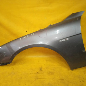 Крыло BMW 7-Series E65 '2000-2005 перед, лев (дефект, вмятина) 41357061661