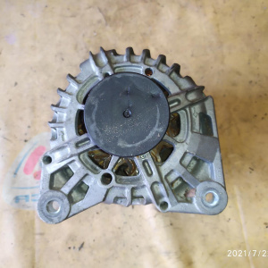 Генератор Nissan MR20-DD Qashqai J11 '2014- 12V. 120A. 1 конт. пластиковая крышка 23100-4BB0C / 2619145A