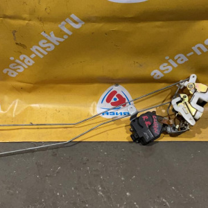 Замок двери Mitsubishi CU4W/CU2W Airtrek зад, прав