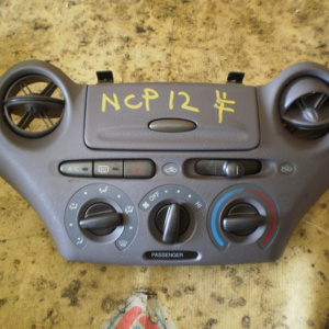 Климат-контроль Toyota NCP12 Platz с крутилками