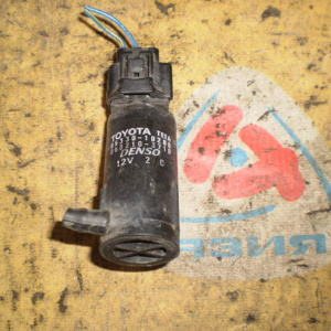 Мотор омывателя Toyota ACA20/NHW10/NZE120/JZS160/SXA10/ZZT240/SV50/SXV20 (1 выход) 85330-10280