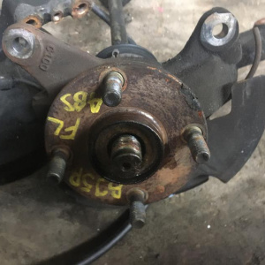Ступица Mazda BJ3P/BJ5W перед, лев ABS 4шп.голая